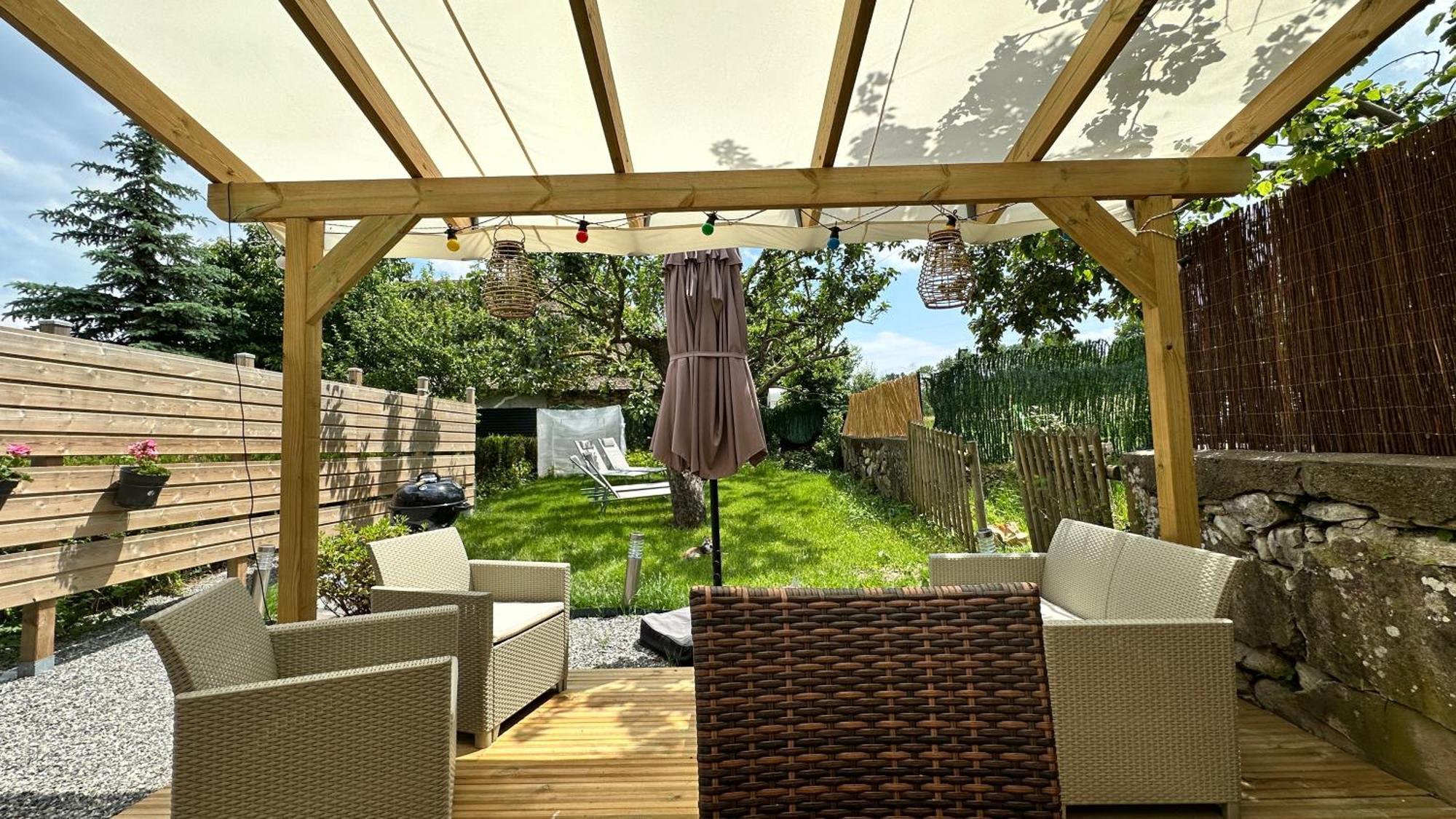 La Souste Avec Jardin Privatif La Fare-en-Champsaur